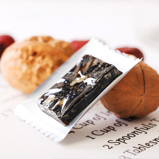 S 西域皇后黑芝麻核桃阿胶糕 商品图2