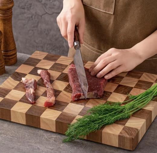 品牌直发~无漆无蜡❗️【摩飞棋盘格砧板】采用乌檀木材质，经典双色拼接✅切肉、切菜、擀面、西餐托盘，大小足够✅无胶水、无甲醛，天然纹理！ 商品图1