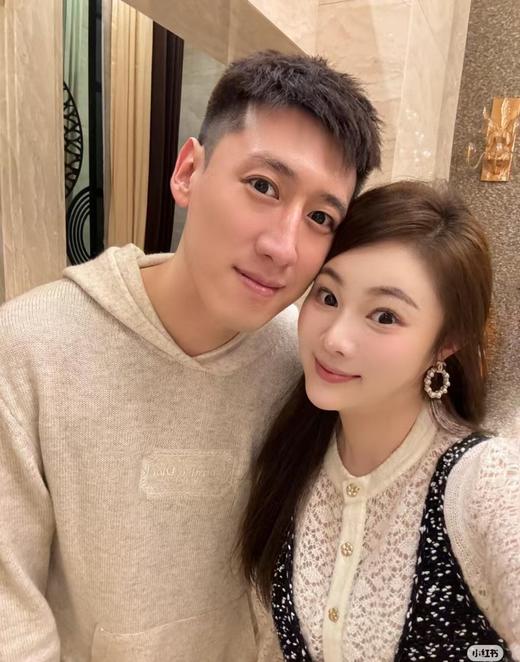 D家 刺绣标针织帽衫（DY） 商品图6