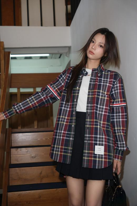 TB家2024新款格纹衬衫格子横纵交错撞出格纹新火花学院风，超洋气（UY*NICE) 商品图10