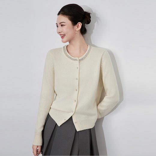 【高货wl】全新升级【铂金会员220/天猫289/差价69】(15351)洛诗琳秋冬轻奢重工圆领镶钻水钻扣高级感针织开衫外套女 商品图3