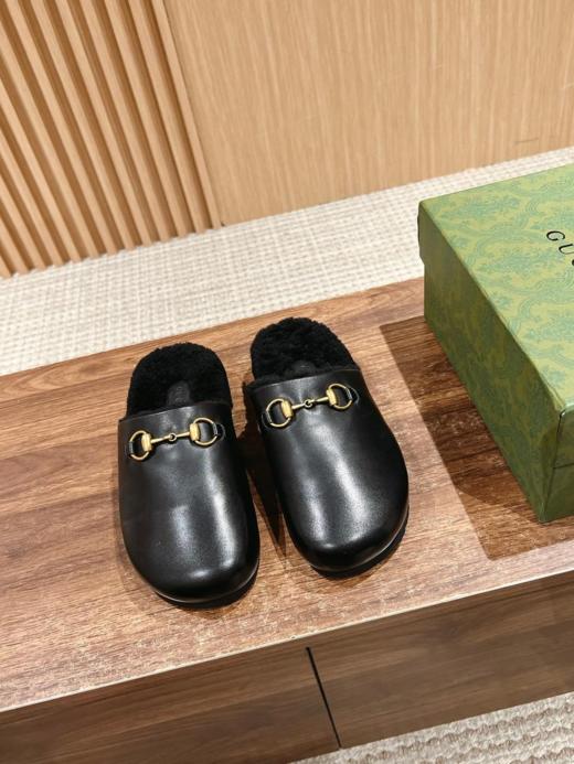 古驰秋冬新款羊毛运动半拖鞋面麂皮压印迷你老花logo，拼接小牛皮（UX*HD) 商品图4