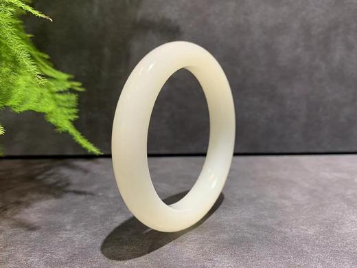 【御珠宫坊·传承系列】羊脂白玉手镯52mm 商品图2