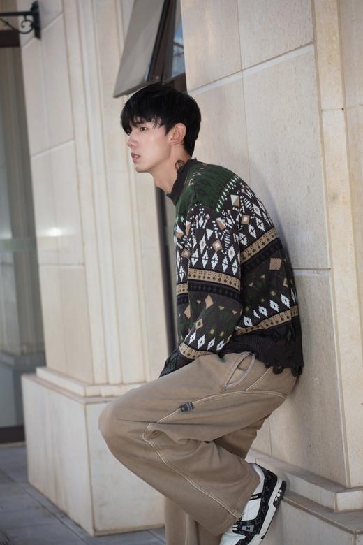 W340843207民族风破洞针织衫 商品图4