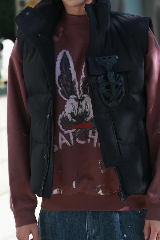 W342674374设计感羽绒马甲 商品图2