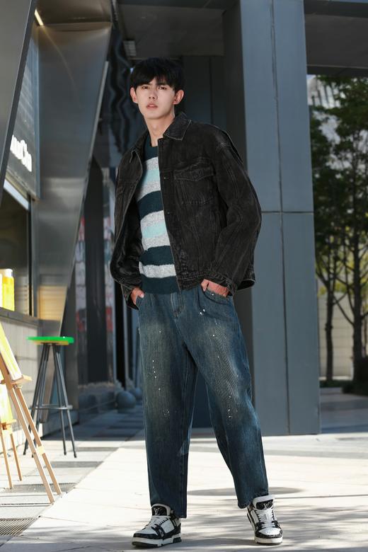 W342674375水洗牛仔二合一羽绒服 商品图4