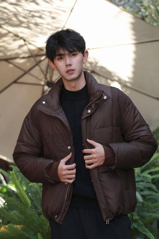 S340474333肌理感拼接羽绒服 商品图0