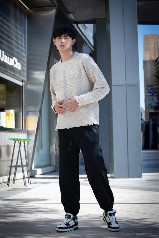 W340843194破洞提花针织衫 商品图4