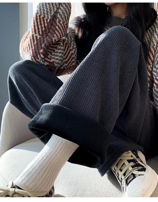 腿粗胯宽星人的快乐源泉☺️一定要冲这一款👉有氧周末~麦穗提花加绒阔腿裤！垂感十足，高腰设计真的巨显高显瘦！！！秒变长腿精👏 商品图7