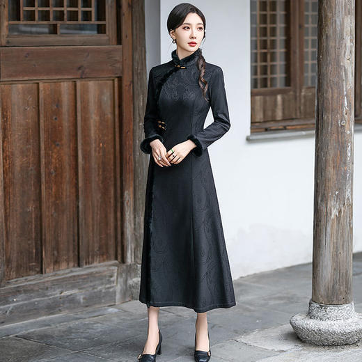 SYG-109秋冬新款高级感改良加绒加厚长袖黑色旗袍女日常复古气质旗袍 商品图1