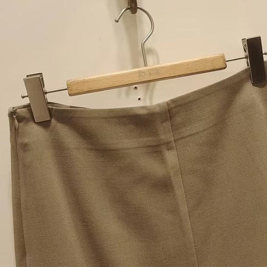 VIVIAN LIU R2444006初秋女装新款时尚侧拉链显瘦后开衩半裙 商品图3