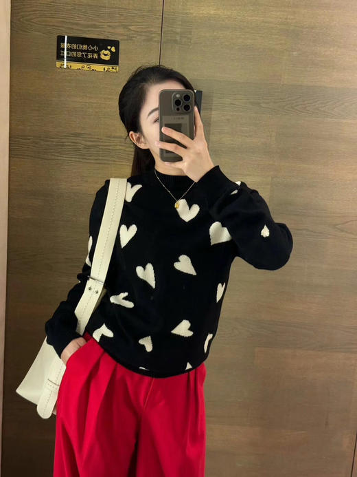 【秒杀价已调 直接拍】骨折价 max今年专柜再续辉煌 绵羊毛 提花纯羊毛 圆领羊毛衫 商品图3