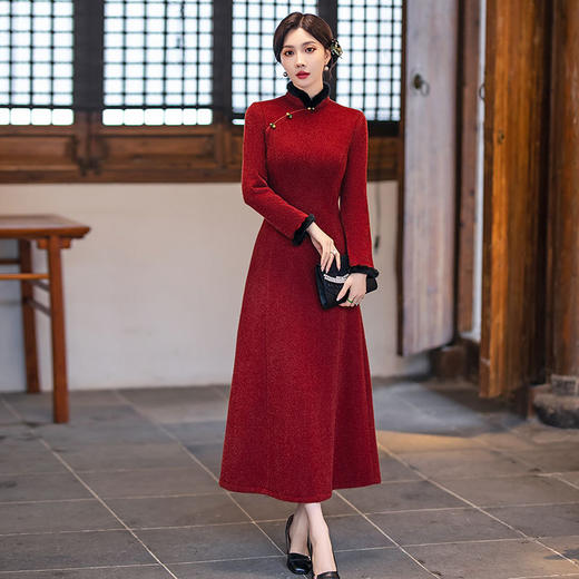 SYG-105秋冬加厚显瘦妈妈奥黛改良旗袍2024新款女复古长袖日常可穿连衣裙 商品图0