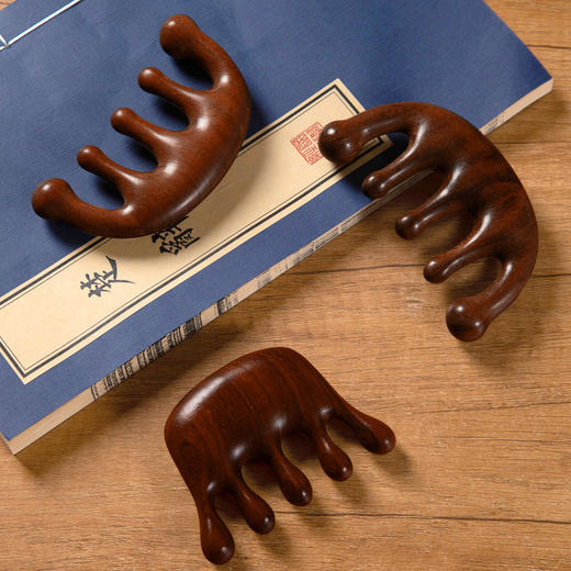 「抖音同款！9.9到手两支」按摩梳头部经络梳头疗按摩男女刮痧头皮居家日用疏通防宽齿梳子便携经络梳 商品图3