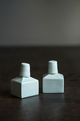 山本亮平56白瓷角酒精灯