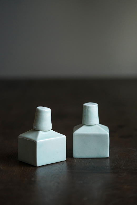 山本亮平56白瓷角酒精灯 商品图0