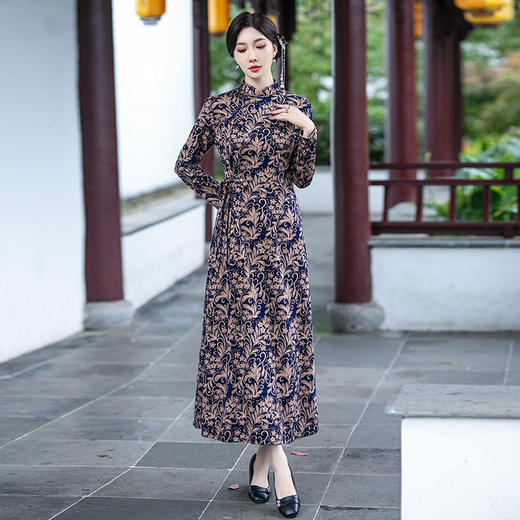 SYG-980年轻款高级感长袖大码旗袍2024年秋季新款气质显瘦日常女装 商品图1