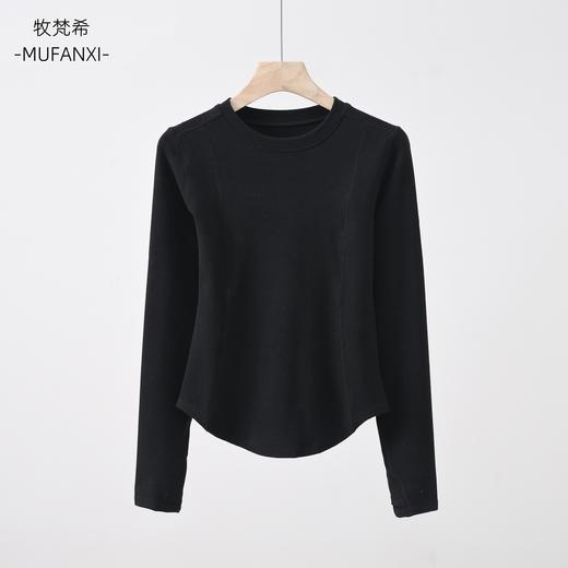 热卖中【银泰品牌牧梵希加绒打底衫】舒适弹力干爽透气不起球不绷丝

 商品图4