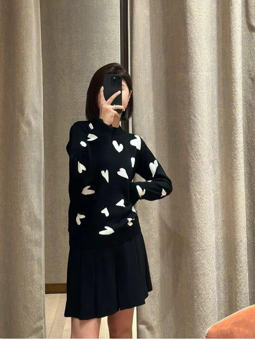 【秒杀价已调 直接拍】骨折价 max今年专柜再续辉煌 绵羊毛 提花纯羊毛 圆领羊毛衫 商品图4