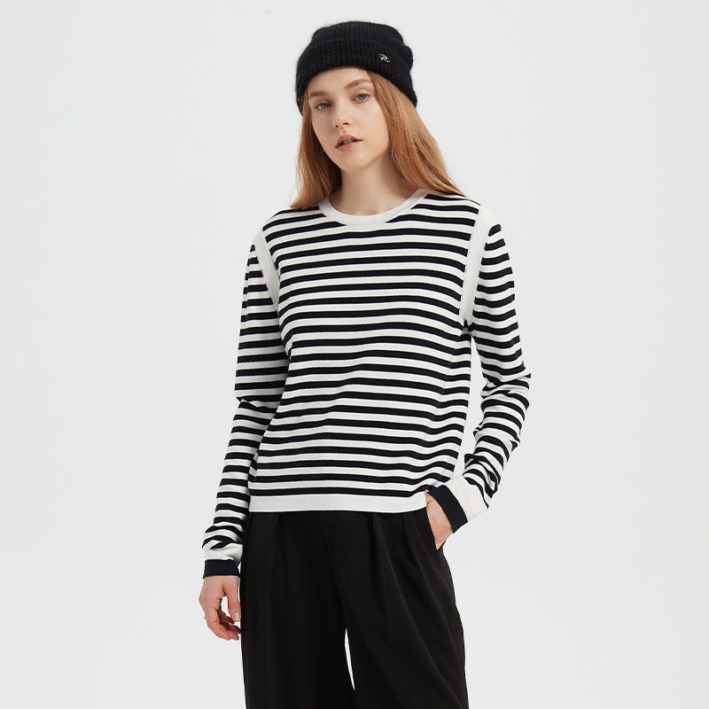 【2件9折】【Petit Bari】撞色条纹针织宽松长袖上衣