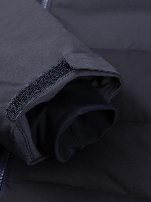 【限时特价】OZARK 奥索卡女款鹅绒防风羽绒服155630 商品图6