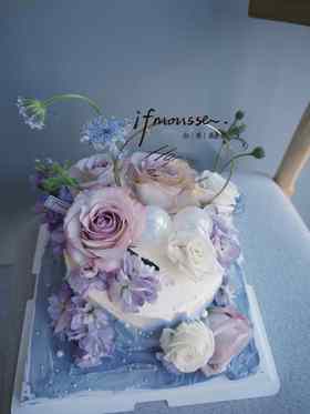 「女士」  紫色浪漫鲜花蛋糕