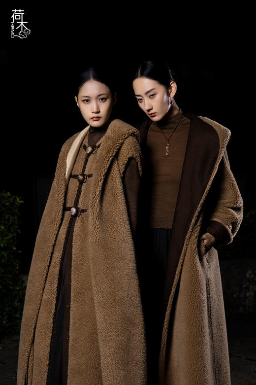 荷木HEMU丨暖茧·长马甲 商品图1