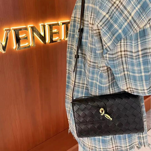 【顺丰包邮】33119头层羊皮编织小方包新款单肩斜挎包0132 商品图3