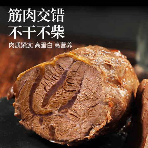 东上御品酱卤牛肉即食健身代餐酱牛肉 色泽红润，肥瘦相宜 传统手工制作，慢炖上色入味去腥 口感鲜嫩，肉味十足，香醇有嚼劲 商品图2