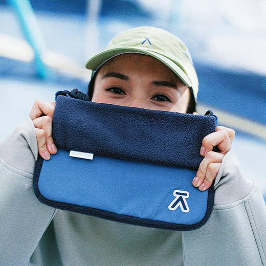 【品牌直发】ACMEITEM爱棵米 -摇粒绒斜挎包GAF3510447G 商品图1