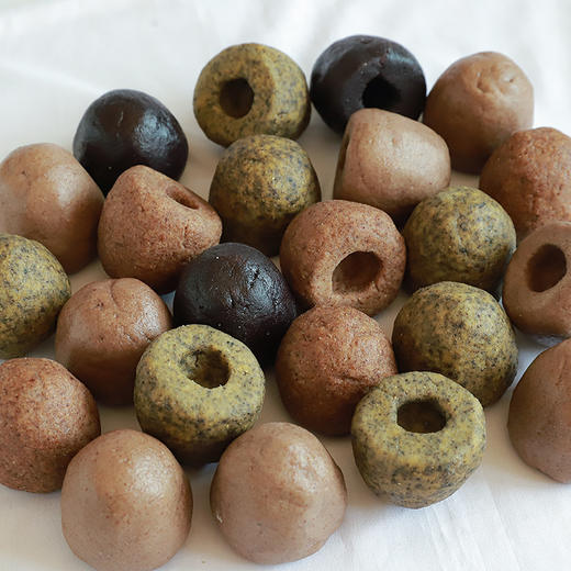 【分仓直发包邮】手工杂粮窝窝头16个（约1.6kg）（荞麦窝头4个+黑米窝头4个+高粱窝头4个+黑豆窝头4个） 商品图3