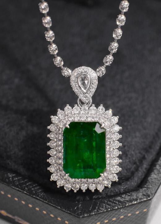 3ct刻面祖母绿吊坠 商品图1