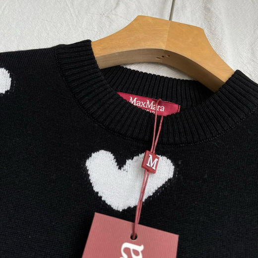 【秒杀价已调 直接拍】骨折价 max今年专柜再续辉煌 绵羊毛 提花纯羊毛 圆领羊毛衫 商品图8