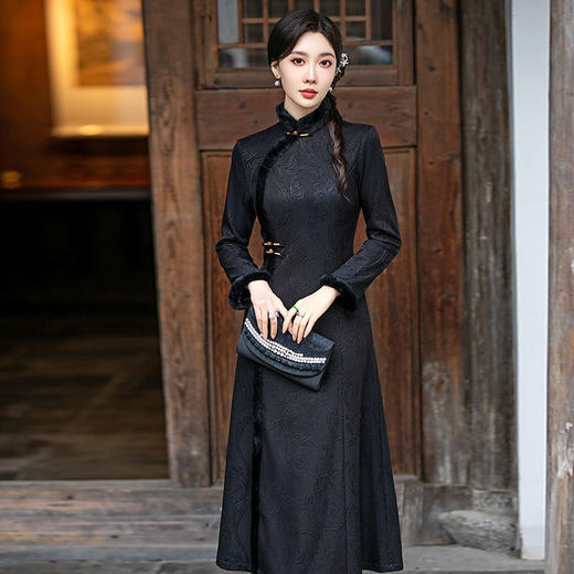 SYG-109秋冬新款高级感改良加绒加厚长袖黑色旗袍女日常复古气质旗袍 商品图3