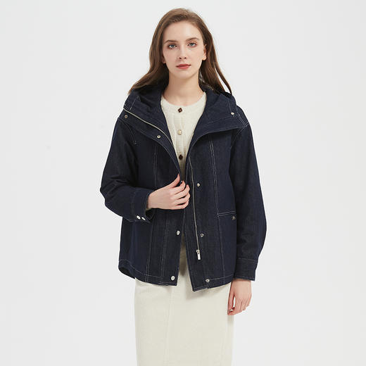 【2件9折】【Petit Bari】明线牛仔连帽风衣式外套
（水洗产品） 商品图0