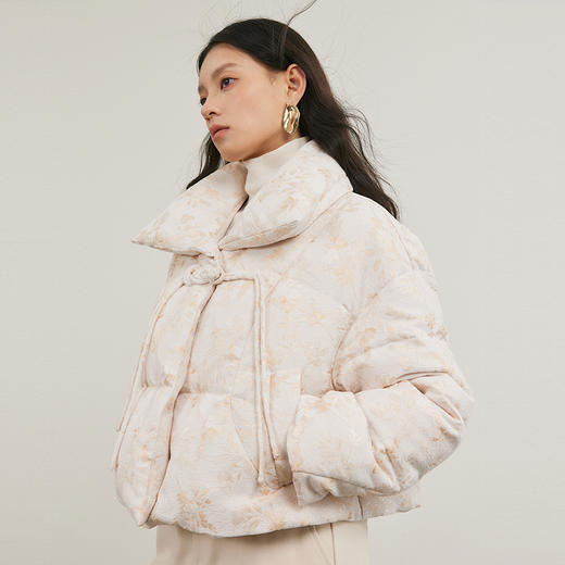 NEELLY纳俪商场同款冬季新款宽松保暖短款羽绒服女白鸭绒显白外套N24121L01200 商品图2