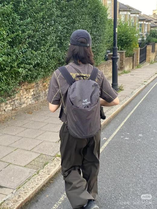 袅家Konseal15L简洁实用户外双肩包 商品图1