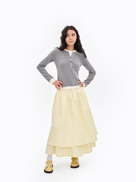 heris/H41120/糖豆扣亨利领 假两件层次设计 修身显瘦长袖针织上衣 商品图0