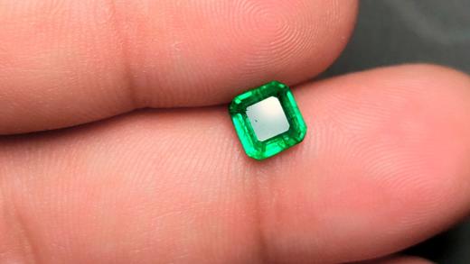 0.98ct刻面祖母绿裸石 商品图0