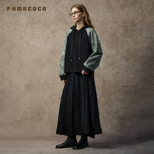 Famecoco范可儿新中式水墨印花插肩袖连帽卫衣FAC8BL003 商品图4