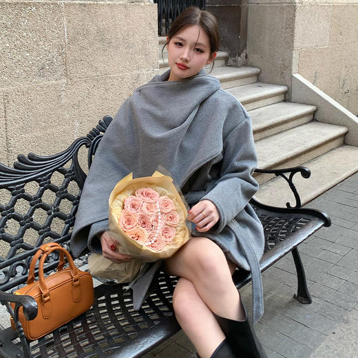 西遇白色短款毛呢外套女冬季新款名媛千金风收腰双排扣大衣SS141379 商品图1