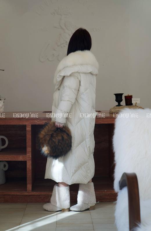 【门店同款】ENJOY冬季从“绒”冬日天使之翼毛领羽绒服 159951511 商品图3