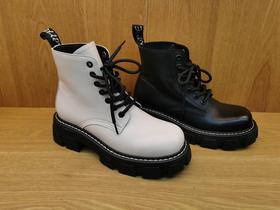 豪行秋冬新款21341017牛皮休闲低跟马丁女单靴短靴