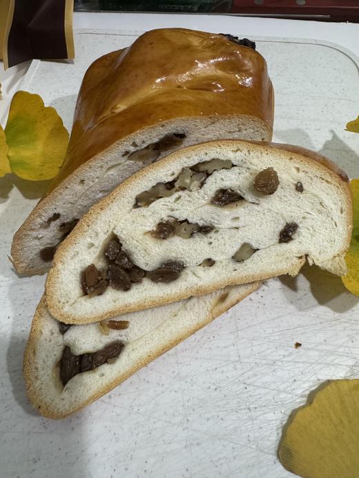 山东莱州 春华农言牌 大列巴面包 核桃仁+葡萄干 300g*3条 商品图2