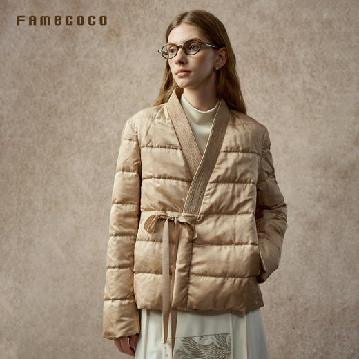 Famecoco范可儿中式山水暗纹提花丝质短款轻薄羽绒服FAC8AI008 商品图1