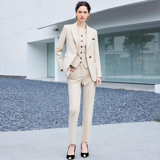 IWY/韩剧穿搭三件套装冬季女士西装套装时尚气质西服外套通勤职业装CPM1486 商品图1