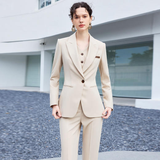 IWY/韩剧穿搭三件套装冬季女士西装套装时尚气质西服外套通勤职业装CPM1486 商品图2