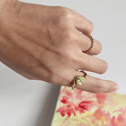 LHWINDSOR 绕指柔不规则大竹叶戒指 商品图1