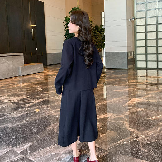 奢姿2024年冬季新款大码女装上衣半裙套装胖妹妹气质小香风两件套9844969152 商品图3