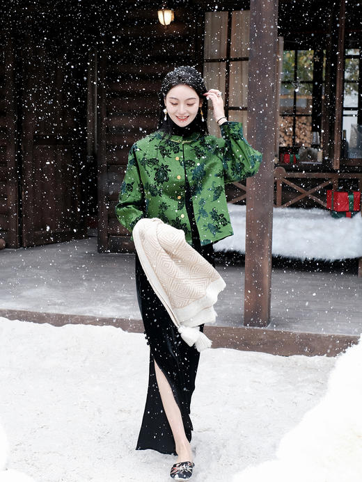 盛唐牡丹| 翡翠绿蝶恋花漳缎外套-钉珠款(钉珠花纹随机） 商品图6